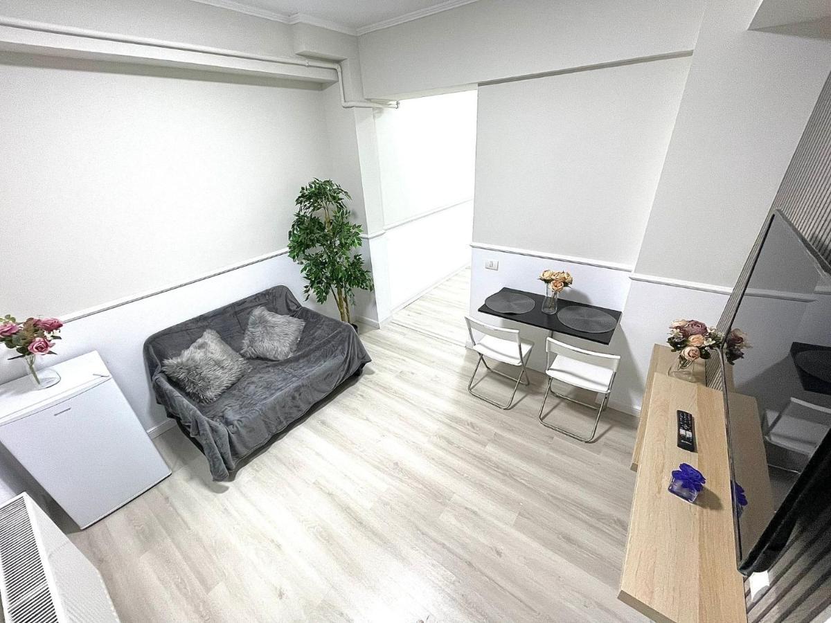 Baneasa Luxury Apartaments Bucharest Exterior photo